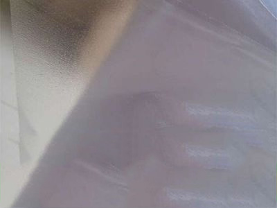 背膠廠家（jiā）介（jiè）紹瓷磚背膠使用注（zhù）意什麽？